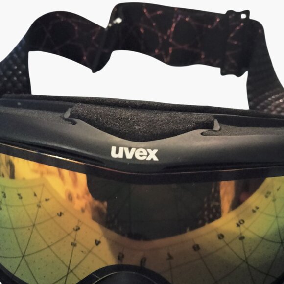 Uvex Goggles Ski Snowboard Black Red Adjustable Strap Winter Snow Sports - Picture 5 of 10